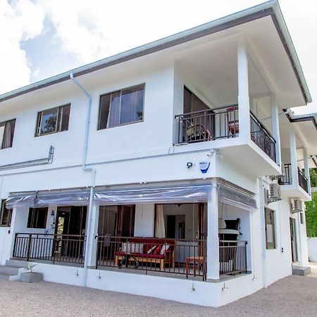 Riverside Mount Simpson - Seychelles Island Apartment Beau Vallon  Exterior photo